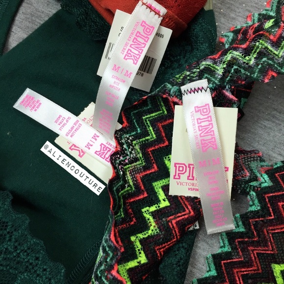 VS Pink Holiday Panty Trio LIMITED EDITION! - Picture 3 of 4