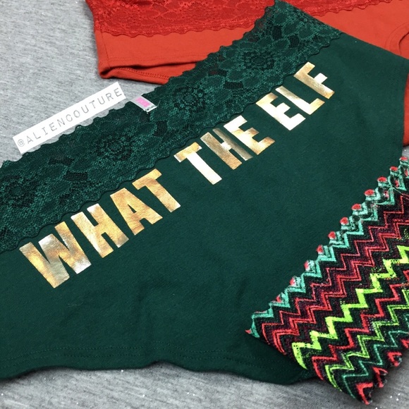 VS Pink Holiday Panty Trio LIMITED EDITION! - Picture 4 of 4