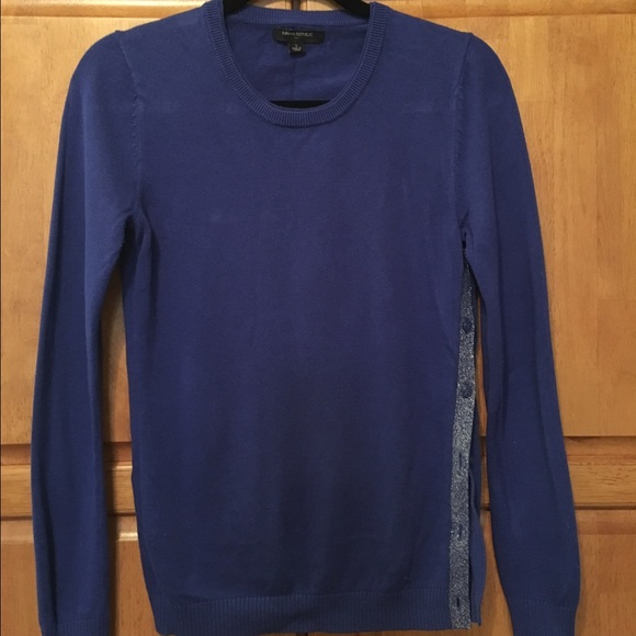 Button/embellished sweater