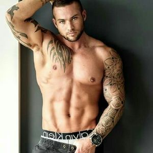 Meet your Posher, Robin