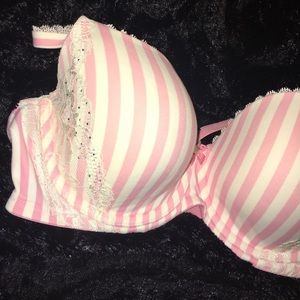 New without tags Dream Angels Demi bra
