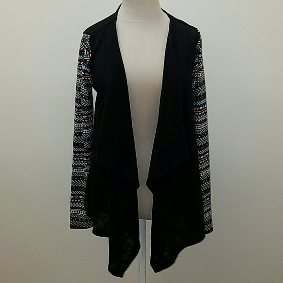 NWT Flying Tomato Black Cardi