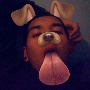 Meet your Posher, Alexis