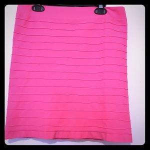 Bebe solid bandage mini skirt. Size M/L.