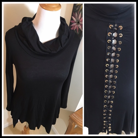 {HP 3/27} Lace Down Black Turtleneck - Picture 4 of 4