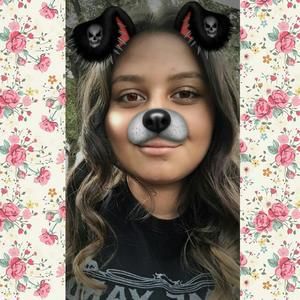 Meet your Posher, Elisa