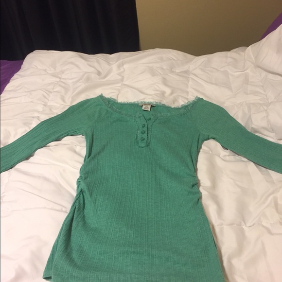 Mint green long sleeve top