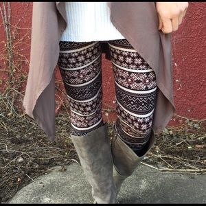 🎉FLASH SALE🎉 Mixed print leggings