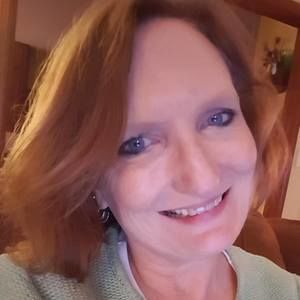 Meet your Posher, Lesley