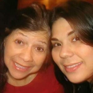 Meet your Posher, Stefanie