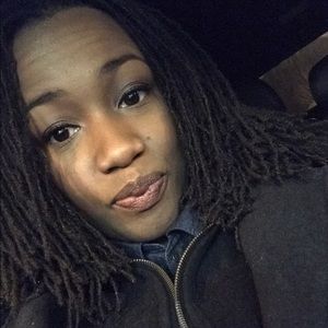 Meet your Posher, Leah