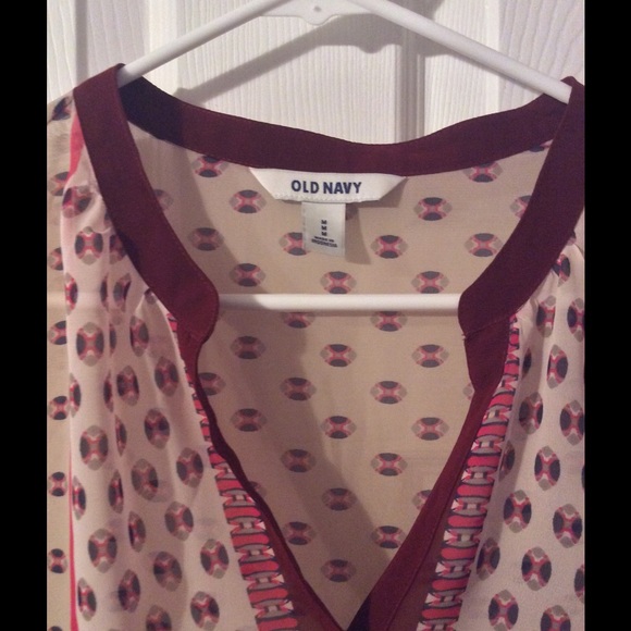 Med Old Navy Wine Colored Top, EUC - Picture 2 of 4