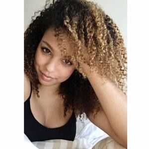 Meet your Posher, Jillian