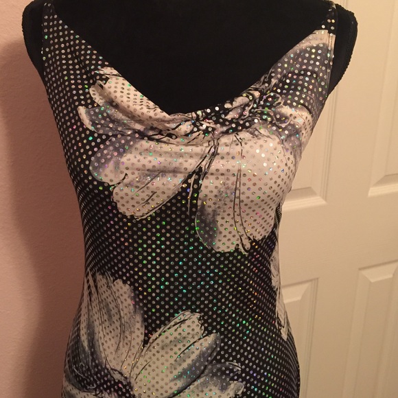 🌹🌹Beautiful Sexy Dress🌹🌹 - Picture 2 of 4