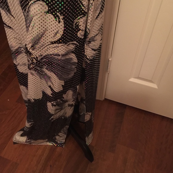 🌹🌹Beautiful Sexy Dress🌹🌹 - Picture 3 of 4