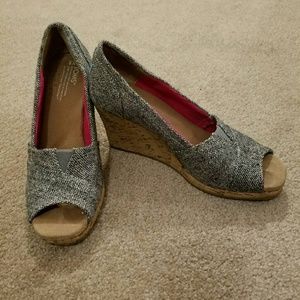 Toms wedge heels