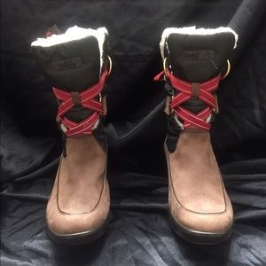 Sperry snug harbor brown winter boots
