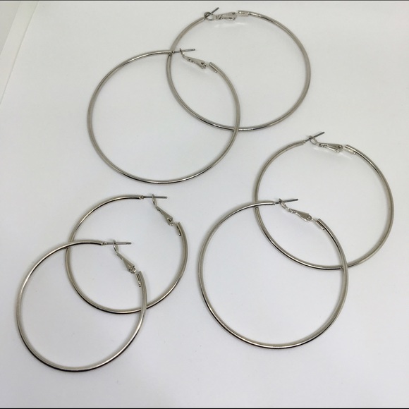 ❗️3 for $15❗️Silver toned Hoops Large - Picture 3 of 4
