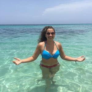 Meet your Posher, Melanie