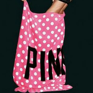Victorias Secret PINK Polka Dot Fleece Blanket