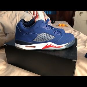 Air Jordan 5 low Knicks size 9