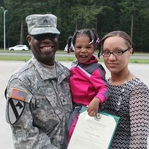 Meet your Posher, Gregory