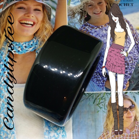 Vintage Retro Throw Back Bracelet - Picture 1 of 6