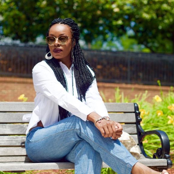 Meet your Posher, Shelena