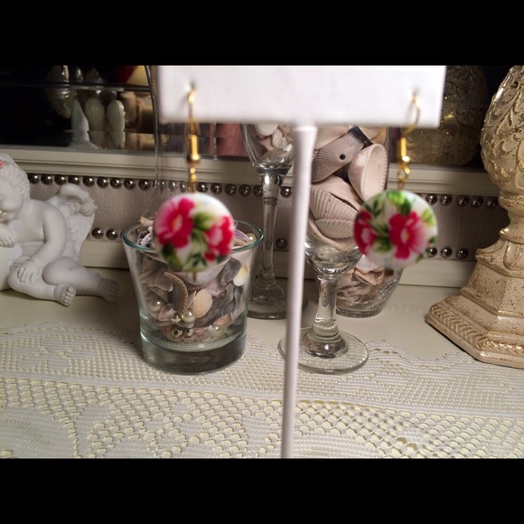 🔴BOGO🔴Floral Earrings