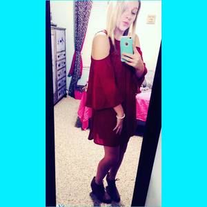 Meet your Posher, Brianna