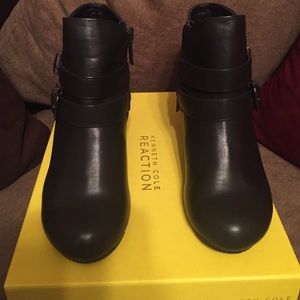 Kenneth Cole Boots