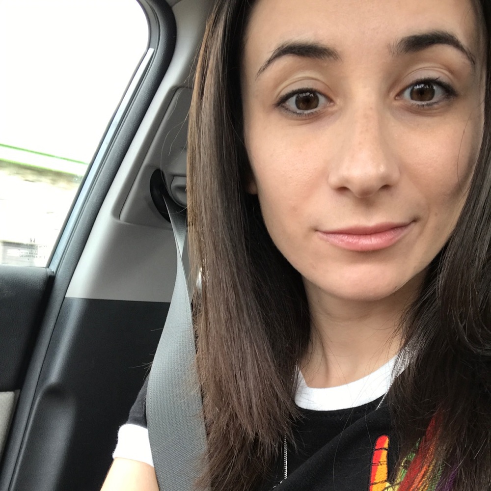 Meet your Posher, Ariel