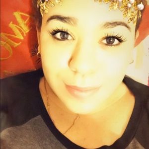 Meet your Posher, Johana