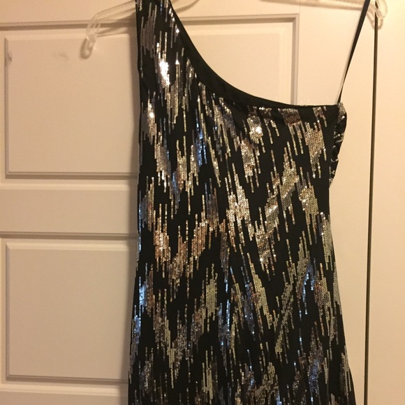 Party Dress - Picture 2 of 2