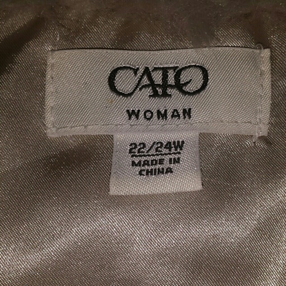 Vest - Picture 2 of 3