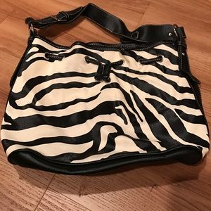 Attention zebra bag