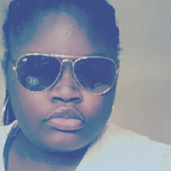 Meet your Posher, Trevah - Picture 1 of 1