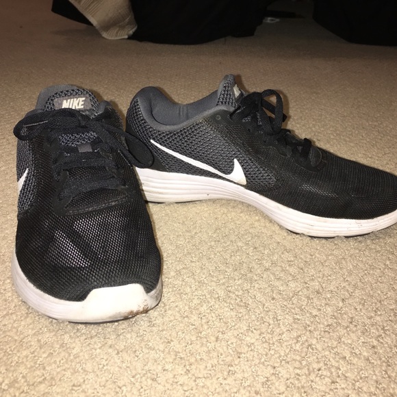 Black Nike