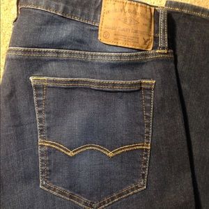 Mens American Eagle jeans. 34/34 Slim Straight