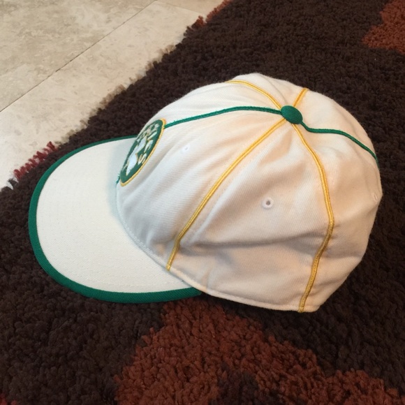 Reebok NBA Celtics Fitted Hat - Picture 2 of 3