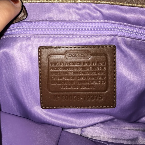 Coach purse - Picture 2 of 2