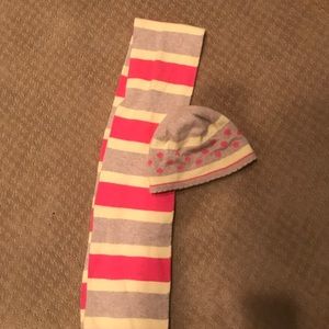 American Eagle scarf and beanie