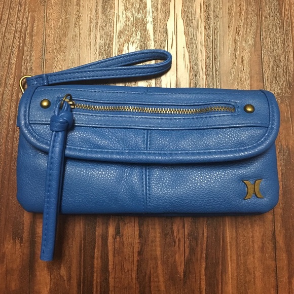 Hurley wristlet