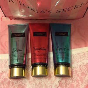 🎀VICTORIA'S SECRET STOCKING STUFFERS + FREE PANTY