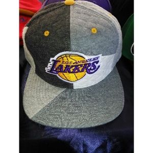 Lakers SnapBack🏀💜💛