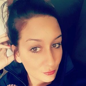 Meet your Posher, Cortney