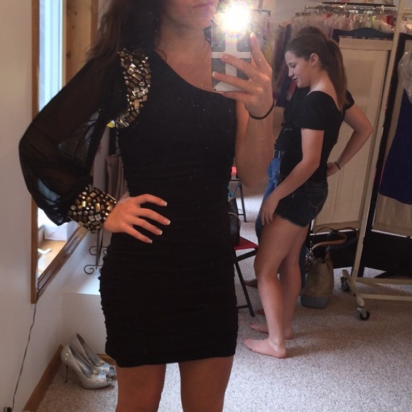 cocktail / homecoming dress