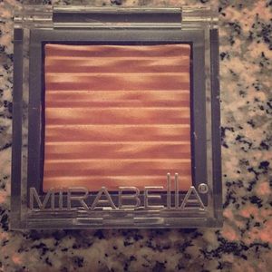 Brand new Mirabella bronzer!! Never used!!