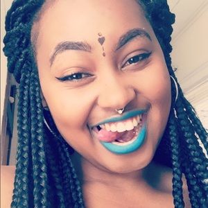 Meet your Posher, Busisiwe