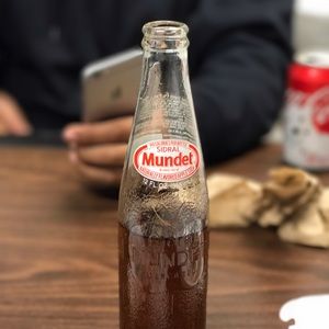 Meet your Posher, Manuel